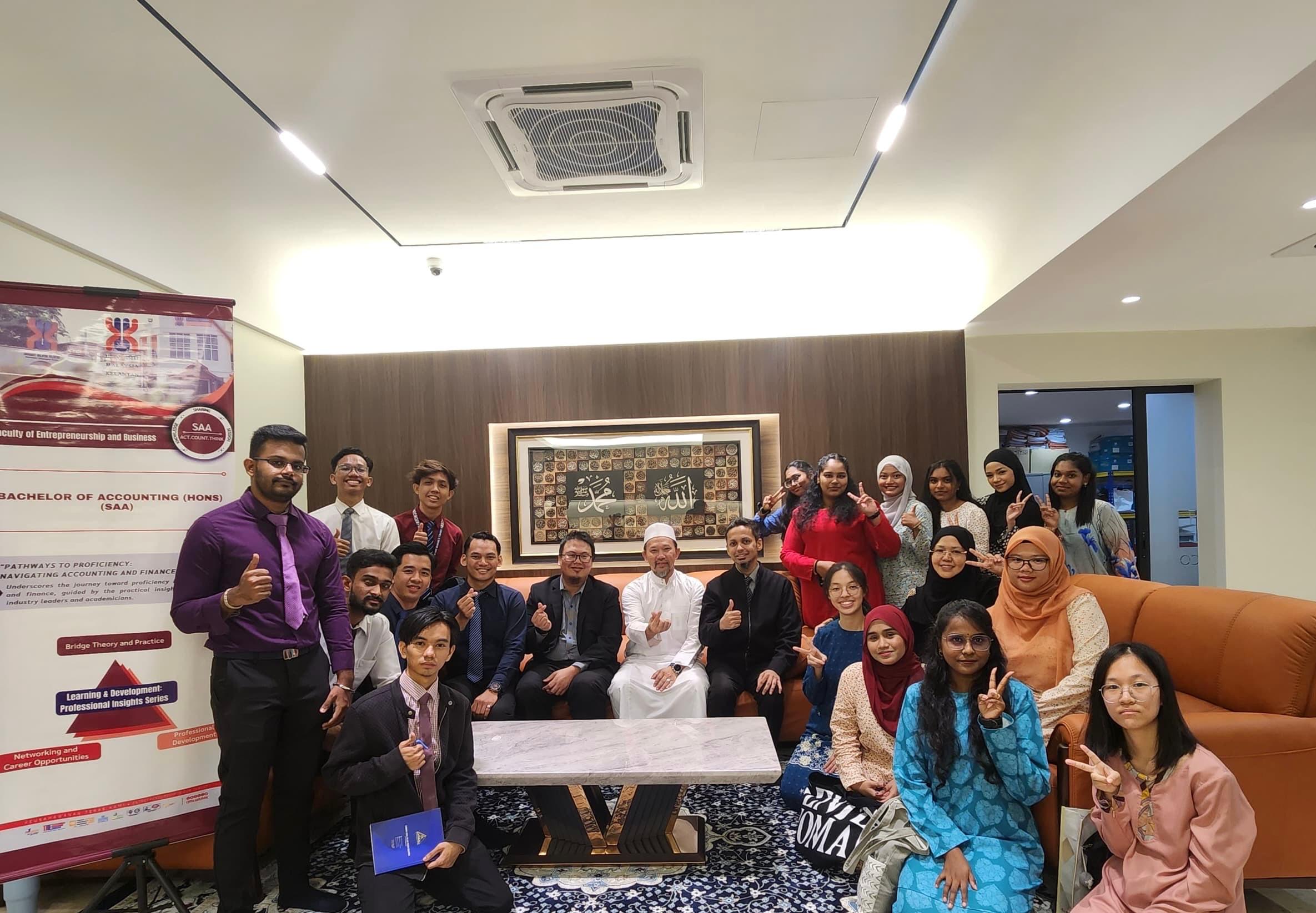 LAWATAN INDUSTRI PELAJAR PROGRAM IJAZAH PERAKAUNAN BATCH 4 KE FIRMA AUDIT DAN PERCUKAIAN, MOHD HAFIZ & CO